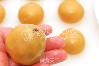 广式红豆沙月饼的做法步骤：19