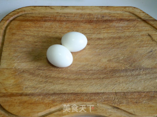 小米辣拌鸡蛋的做法步骤：1
