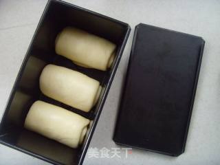 全蛋吐司的做法步骤：7