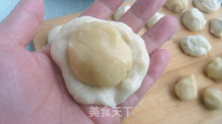 酥的掉渣、、--苏式鲜肉月饼的做法步骤：3