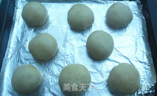 酥的掉渣、、--苏式鲜肉月饼的做法步骤：9