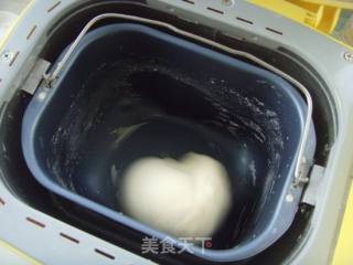 酥香菠萝包的做法步骤：3
