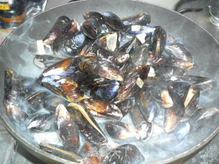 野味豉汁青口的做法步骤：7