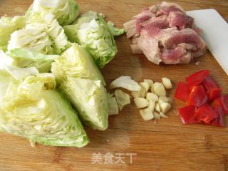 肉片烧甘蓝的做法步骤：2