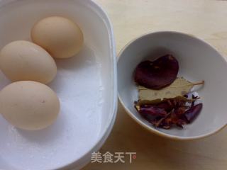 五香卤鸭翅的做法步骤：2