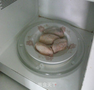 新奥尔良鸡翅——微波炉做法的做法步骤：5