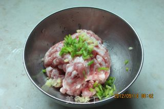 红旗土豆坨的做法步骤：2