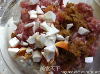 鹹蛋冬菜蒸肉餅的做法步骤：1