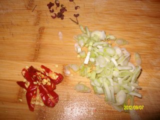 下饭菜——炝炒土豆丝的做法步骤：5