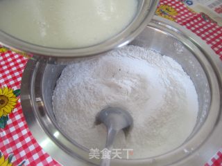 第一次学做月饼@@【紫薯冰皮月饼】的做法步骤：5