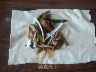 豆皮卷的做法步骤：3