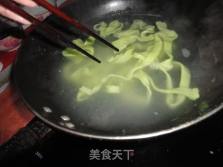 翡翠面约会番茄鸡蛋卤的做法步骤：7