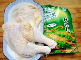 【改变】在家也做出美味烧烤之------蜜汁烤鸡腿的做法步骤：1