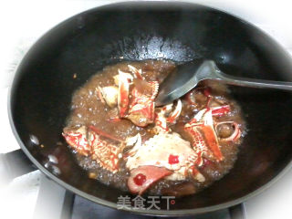 香辣汁烧蟹钳的做法步骤：5