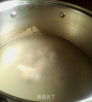 芦笋排骨汤的做法步骤：4
