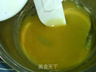 莲蓉蛋黄月饼的做法步骤：4