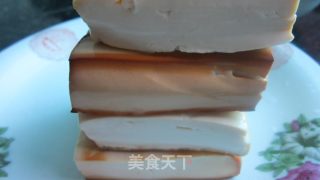 麻辣酱香豆腐丁的做法步骤：1