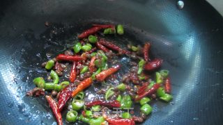 麻辣酱香豆腐丁的做法步骤：4
