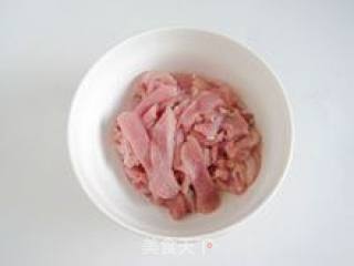 闽南的特色面条----【肉羹鲜虾卤生面】的做法步骤：3