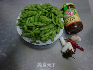 酱香毛豆的做法步骤：1