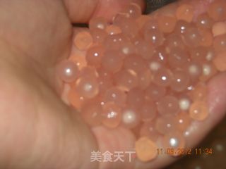 电饭锅里出甜品~~奶香十足的芋艿西米露的做法步骤：6