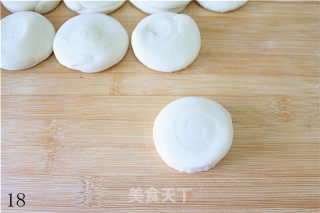 【老婆饼】就爱刚出炉的那一口的做法步骤：18