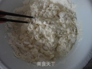 经典搭档··韭菜鸡蛋馅饼的做法步骤：4