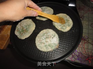 经典搭档··韭菜鸡蛋馅饼的做法步骤：8