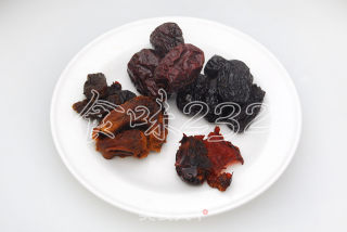 广式枣泥松子月饼的做法步骤：2