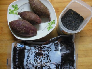 紫薯麻球的做法步骤：1