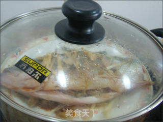 辣味蒸鲈鱼的做法步骤：7
