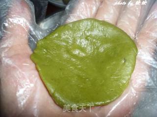 抹茶冰皮月饼的做法步骤：9