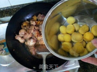 酱香板栗鸭的做法步骤：5