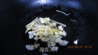 芫爆土豆丝的做法步骤：9