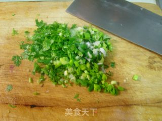蒜香手抓龙骨的做法步骤：6