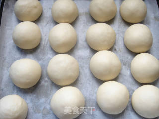 换着花样做面包——【奶油小餐包】的做法步骤：6