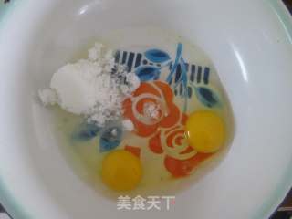 香蕉葡萄干马芬的做法步骤：2