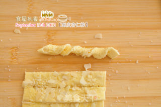 忍不住的零食——酥皮杏仁棒的做法步骤：6
