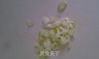 炝拌土豆丝的做法步骤：3