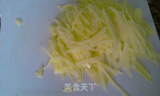 炝拌土豆丝的做法步骤：5