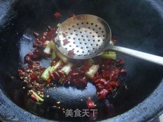 辣子鸡的做法步骤：4