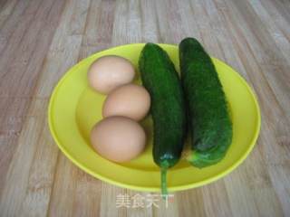 黄瓜炒蛋的做法步骤：1