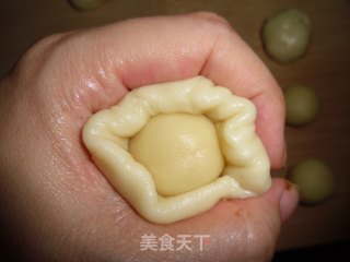 杏仁蛋黄酥的做法步骤：5
