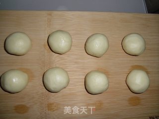 杏仁蛋黄酥的做法步骤：6