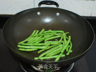 【长豆角炒茄子】的做法步骤：5
