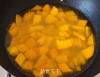 金瓜面条的做法步骤：4