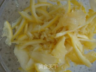 枫糖两吃～ 枫糖柠檬烤鸡腿的做法步骤：2