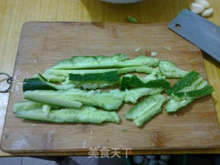 拍黄瓜的做法步骤：2
