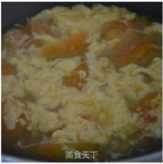 番茄紫菜蛋花汤的做法步骤：5