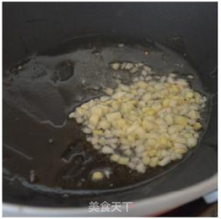 三椒鸡胗的做法步骤：2